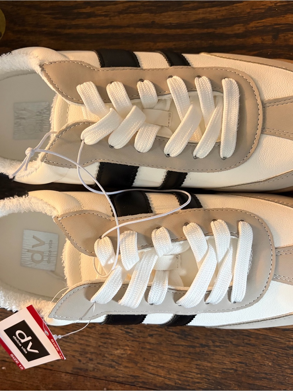Dolce Vita Women’s Revie White and Black Retro Runner Sneakers - Picture 2 of 7